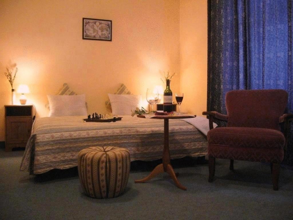 Hotel Columbo 3*